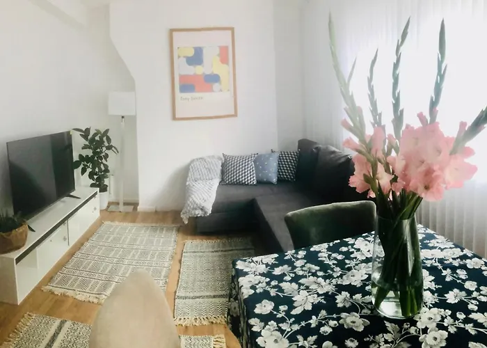 City Location- 2 Bedroom Apartment